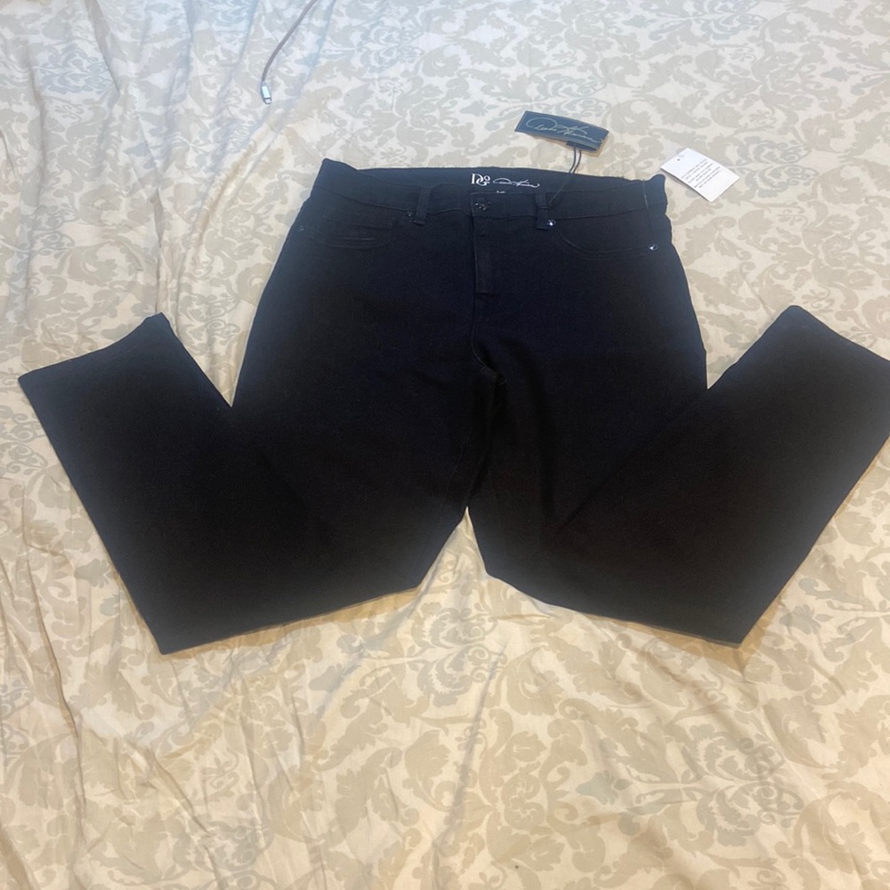 DG2 giant Gilman black skinny jeans NWT